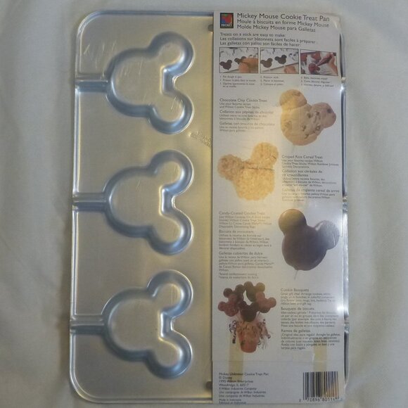 New Disney Mickey Unlimited Cookie Treat Pan - Picture 4 of 7
